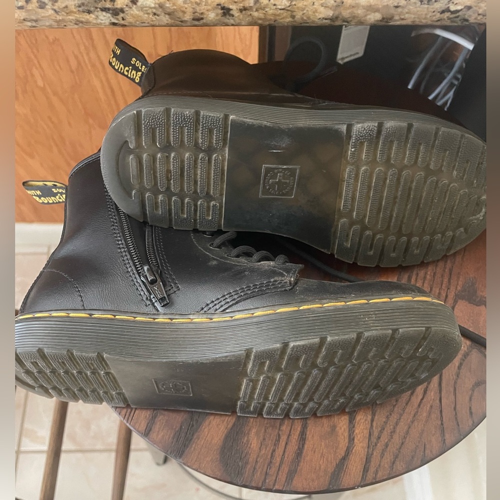 Girls doc martens